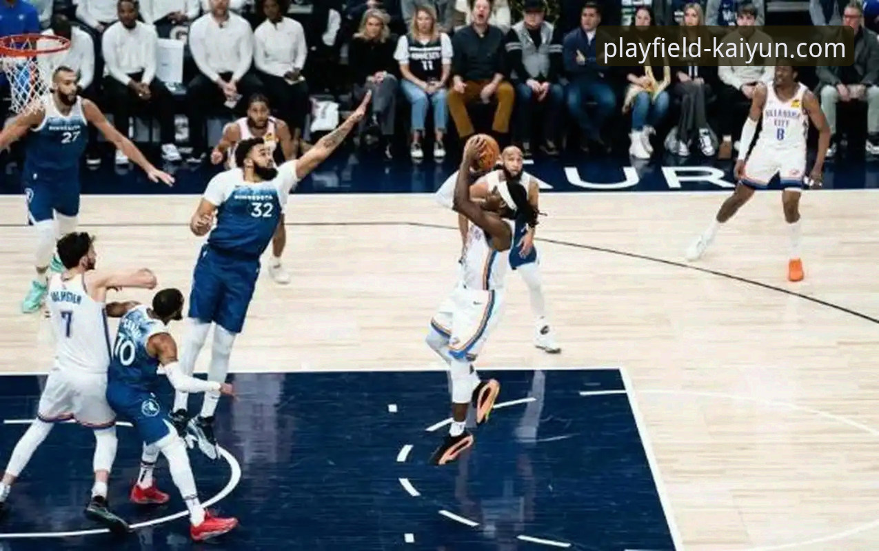 如何从一场加时鏖战中洞察NBA常规赛的竞争新格局？